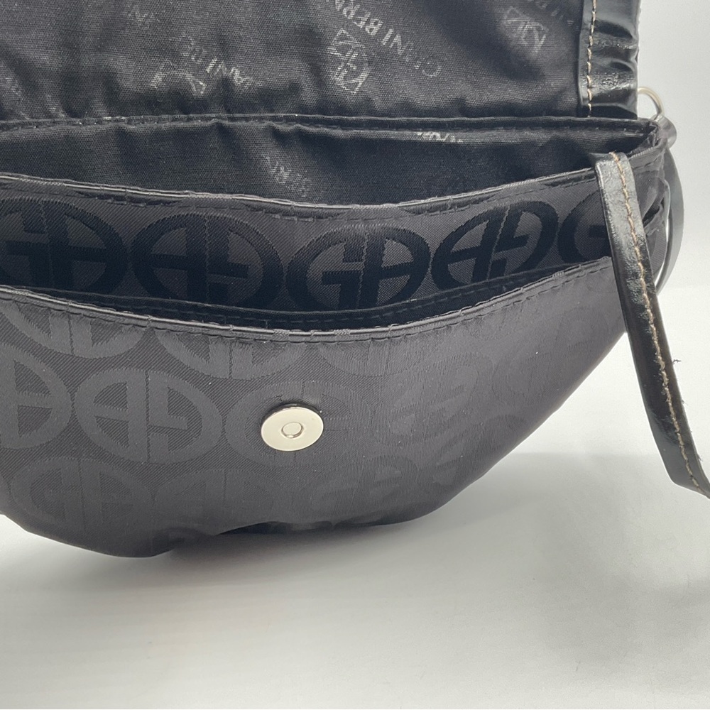Giani Bernini Wristlet Purse Clutch Bag Zip Pocket Black 5 Compartment Small - Picture 6 of 13